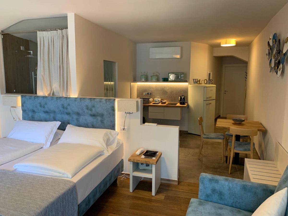 Albergo Ristorante Montebaldo Limone sul Garda Exterior foto
