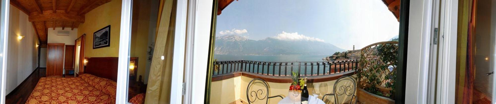 Albergo Ristorante Montebaldo Limone sul Garda Habitación foto